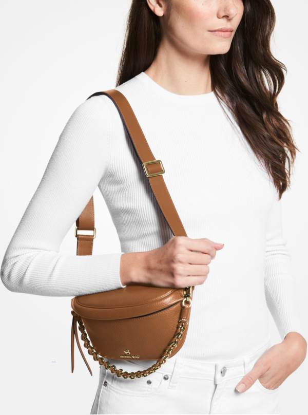 Damske Crossbody Kabelka Michael Kors Slater Extra-Small Pebbled Leather Sling Pack Hnede - Kabelky Michael Kors Vypredaj | KIDZH-4130
